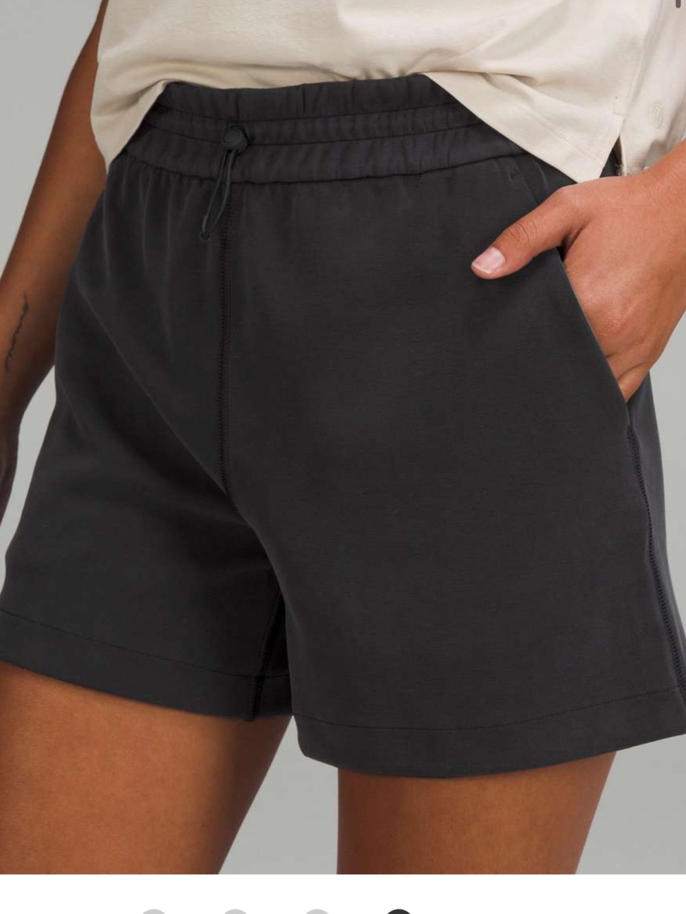 lululemon Softstreme 4 Black Athletic Shorts